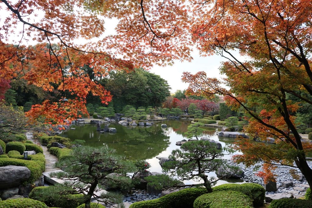 Ohori Koen Japanese Garden Fukuoka cam