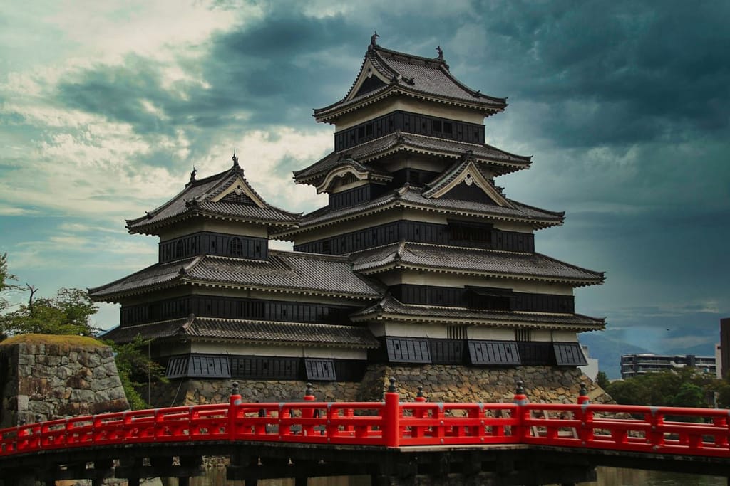Matsumoto Castle Black walla