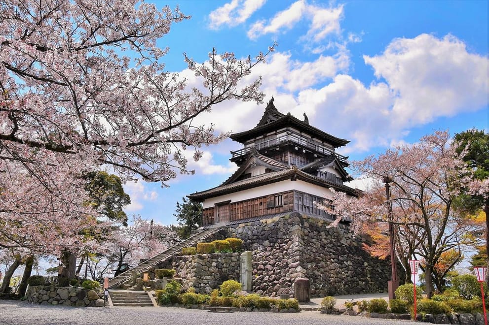 Maruoka-Castle-7.jpg