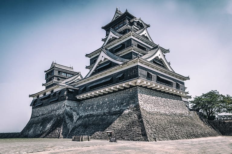 Komamoto Castle