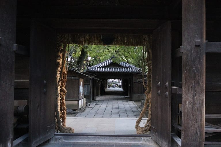 Ishte-ji Temple